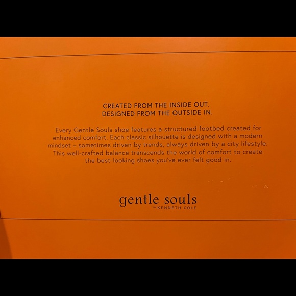 Kenneth Cole - Picture 8 of 12